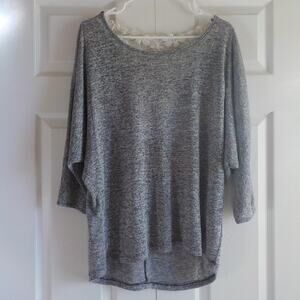 Signature Studio Gray Knit Top Tunic Back White Floral Crochet Size Large